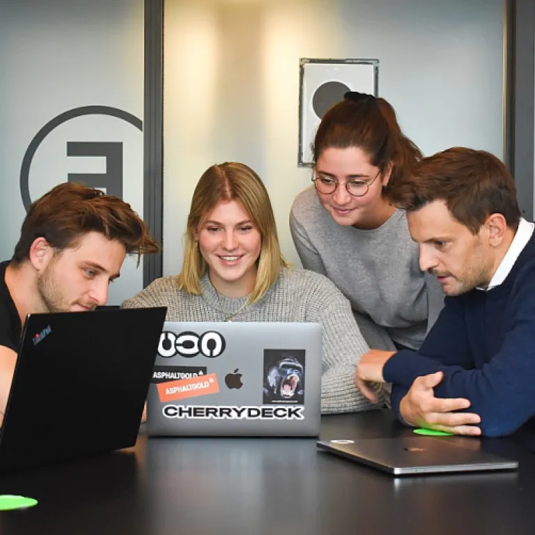 Navigating job season: optimizing your HR information system for peak recruitment